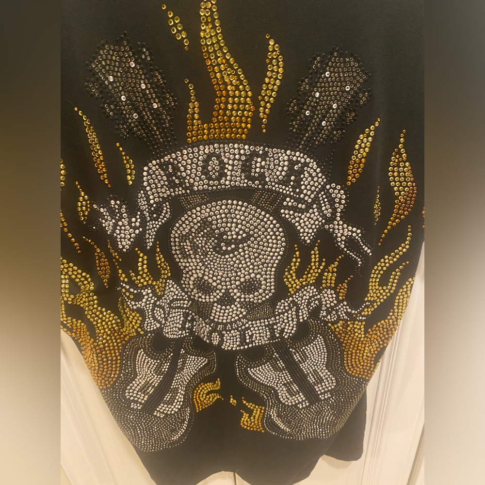 Black Crystal T-Shirt with Skull and Flames - Picture 3 of 4